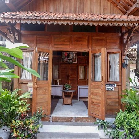 Reddoorz Syariah Near Plengkung Gading 2 Hotel Yogyakarta Exterior photo