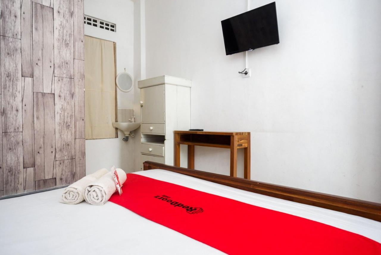 Reddoorz Syariah Near Plengkung Gading 2 Hotel Yogyakarta Exterior photo