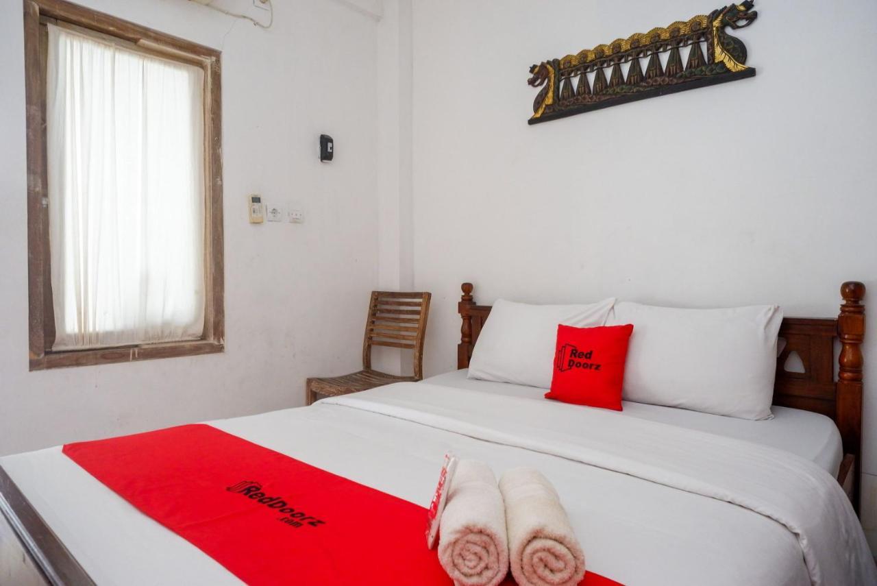Reddoorz Syariah Near Plengkung Gading 2 Hotel Yogyakarta Exterior photo