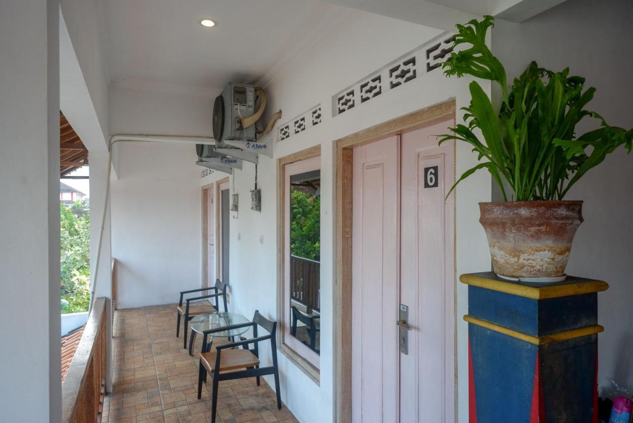 Reddoorz Syariah Near Plengkung Gading 2 Hotel Yogyakarta Exterior photo