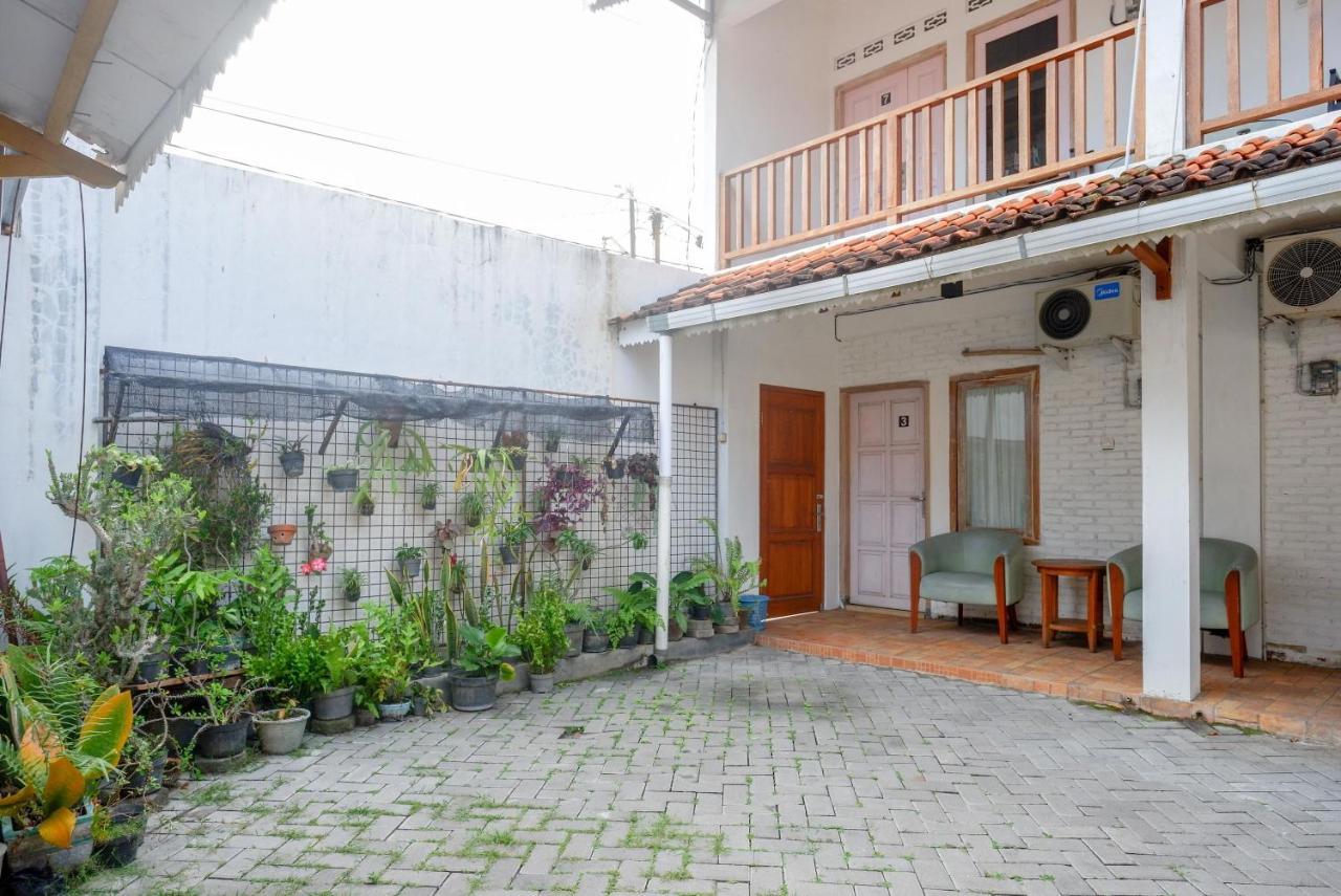 Reddoorz Syariah Near Plengkung Gading 2 Hotel Yogyakarta Exterior photo